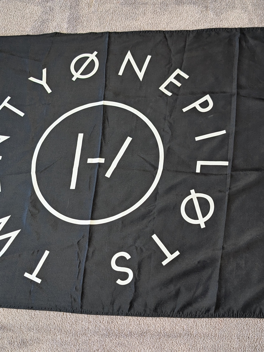Twenty One Pilots Wall Tapestry/Flag